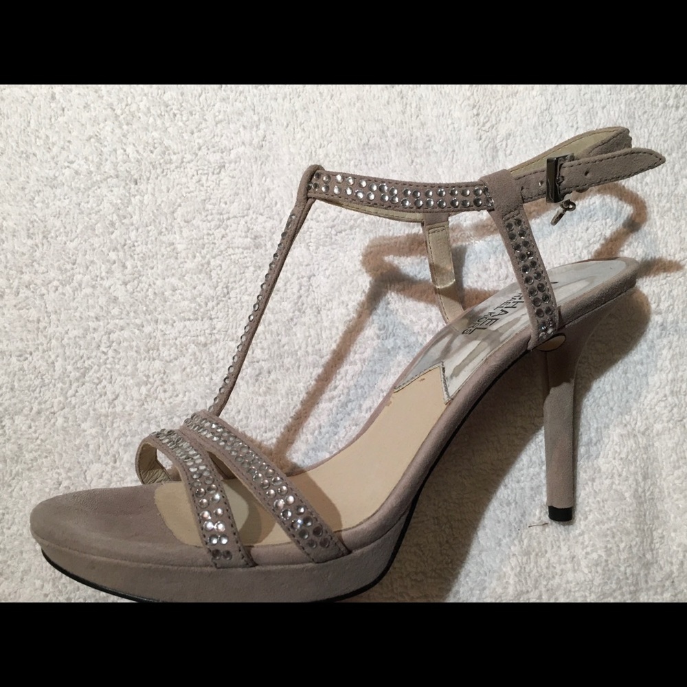 Michael Kors Ss 8M rhinestone studded strap sandal
